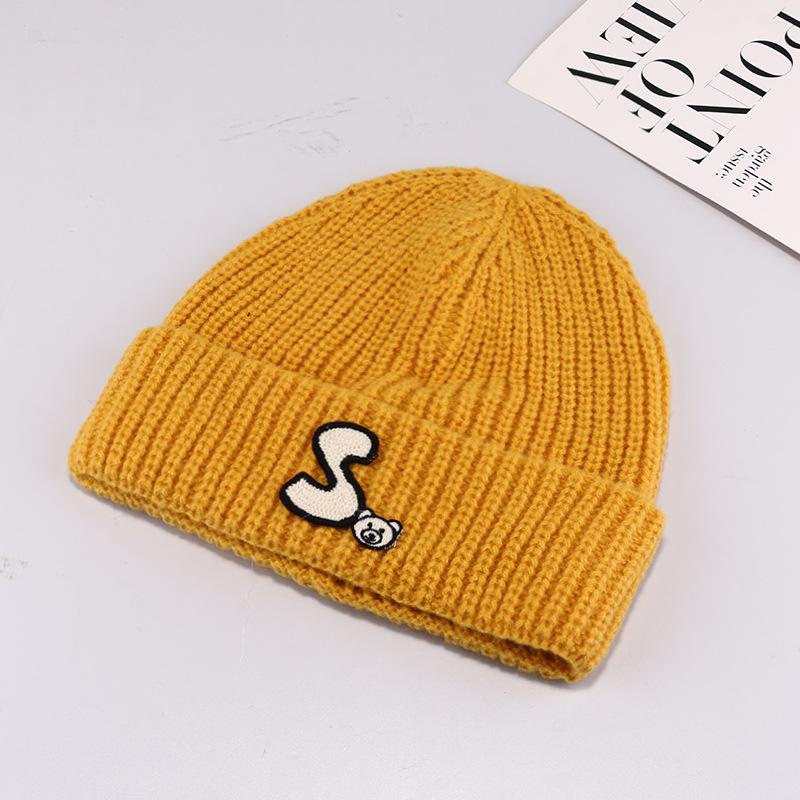 

New Autumn and Winter Hat for Women Korean Style Versatile Warm Knitted Hat Showing Face Small Letter Wool Hat Ear Protection Cold Hat M（56-58cm）