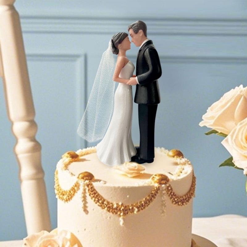 Plastic Bride And Groom Cake Top Couple Figure Wedding Cake Decoration For Engagements Reception Table Centerpieces