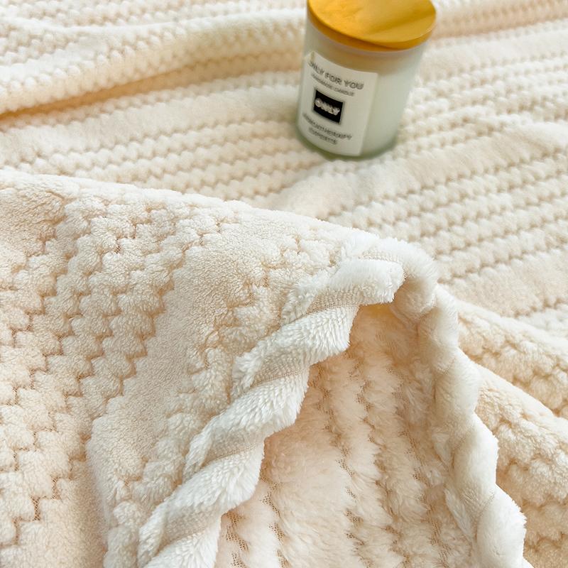 Category A Thicken Jacquard Velvet Warm Autumn Winter Blankets Soft Skin-friendly Warmth Sofa Blanket Warmth Comfortable Duvet