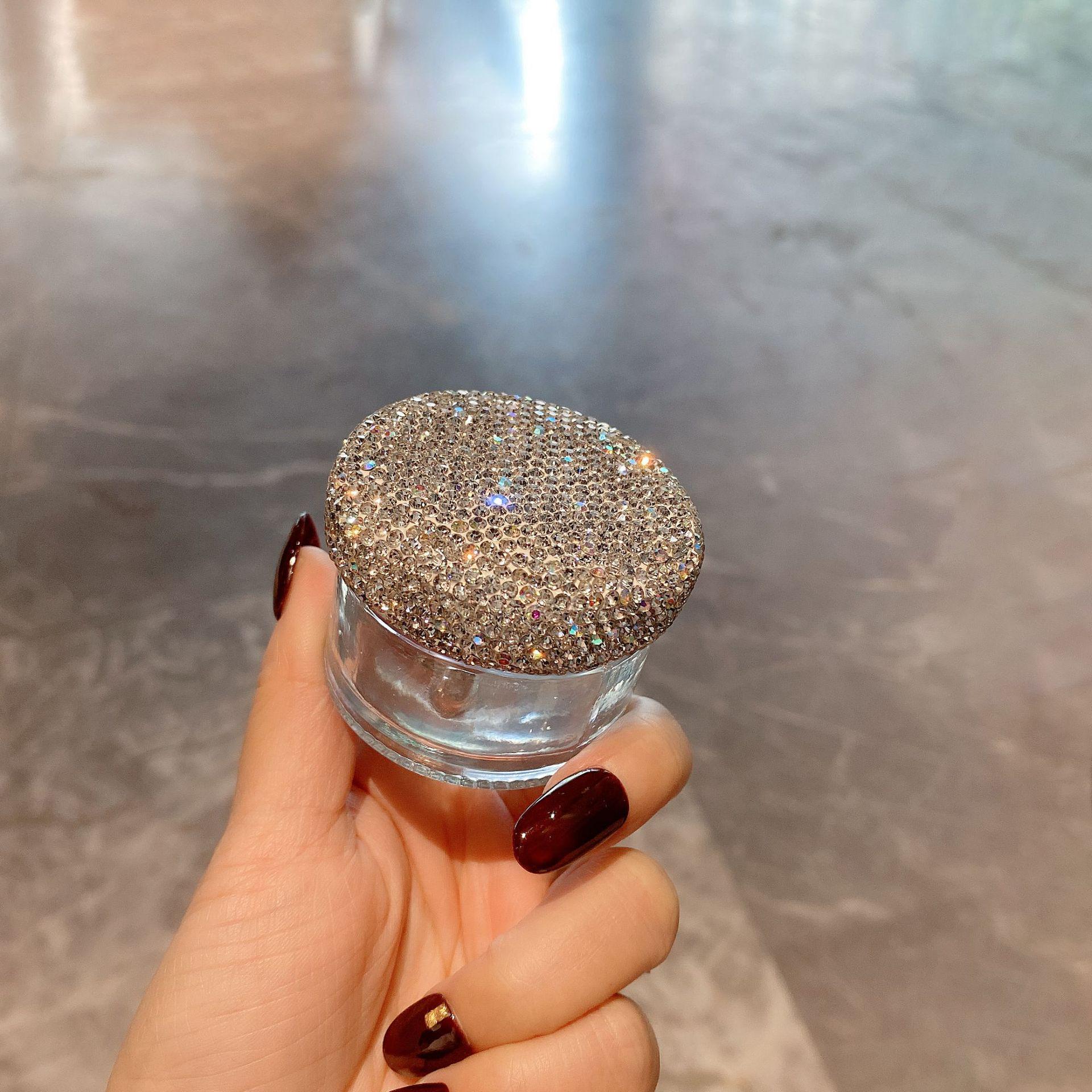 

Diamond-Studded Gold Bean Storage Glass Bottle - Transparent, Mini, for Small Items, Sealed
