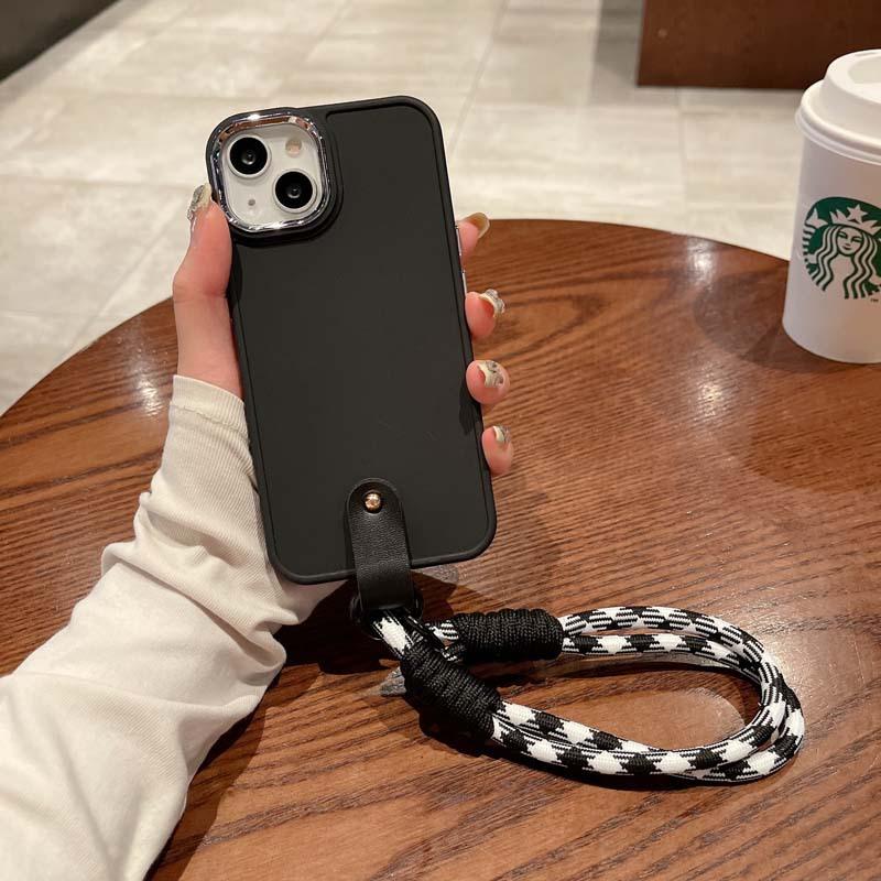 Applicable to Apple 17 mobile phone new wristband lanyard 16 personality 15 women's 11 anti-drop XS creative protective case 13PM