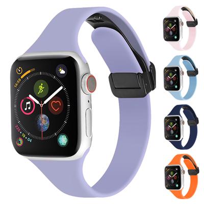 Silikonový řemínek pro Apple Watch Řemínek 44 mm 45 mm 49 mm 40 mm 41 mm 42 mm 38 mm Magnetická přezka Sportovní náramek Iwatch 7 8 5 4 SE Ultra
