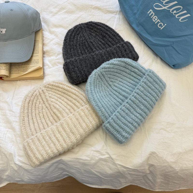 Autumn/Winter Warm Knit Wool Hat: Stylish Korean-Style Beanie for Women