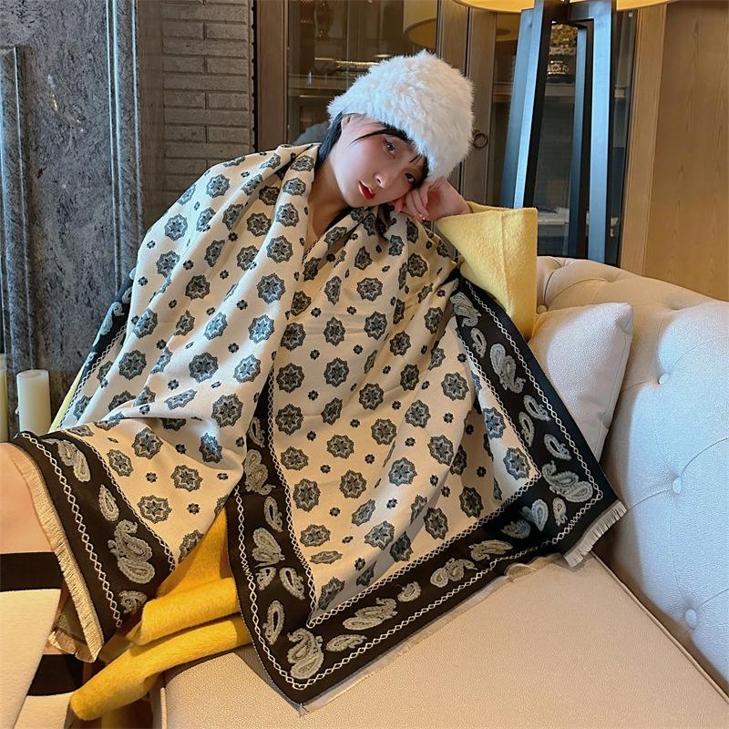 Autumn and winter new imitation cashmere scarf women's thickened cashew flower hair pulling shawl jacquard scarf large