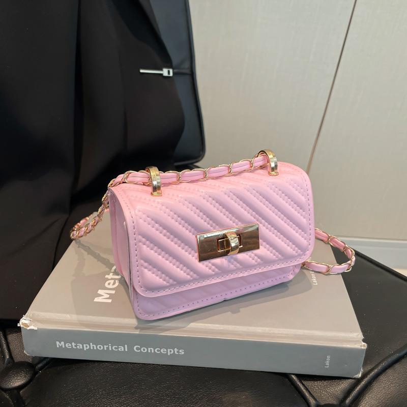 Rhombus Chain Bag Women's Spring and Summer 2025 New Fashion High-value Ins Messenger Bag Versatile Mini Square Bag