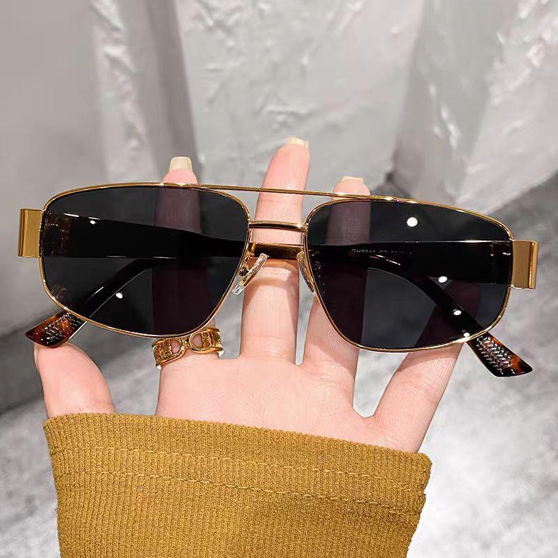 Trendy Punk Metal Frame Pilot Sunglasses Women Men Brand Designer Retro Luxury Black Green Lens Shades Sun Glasses Male
