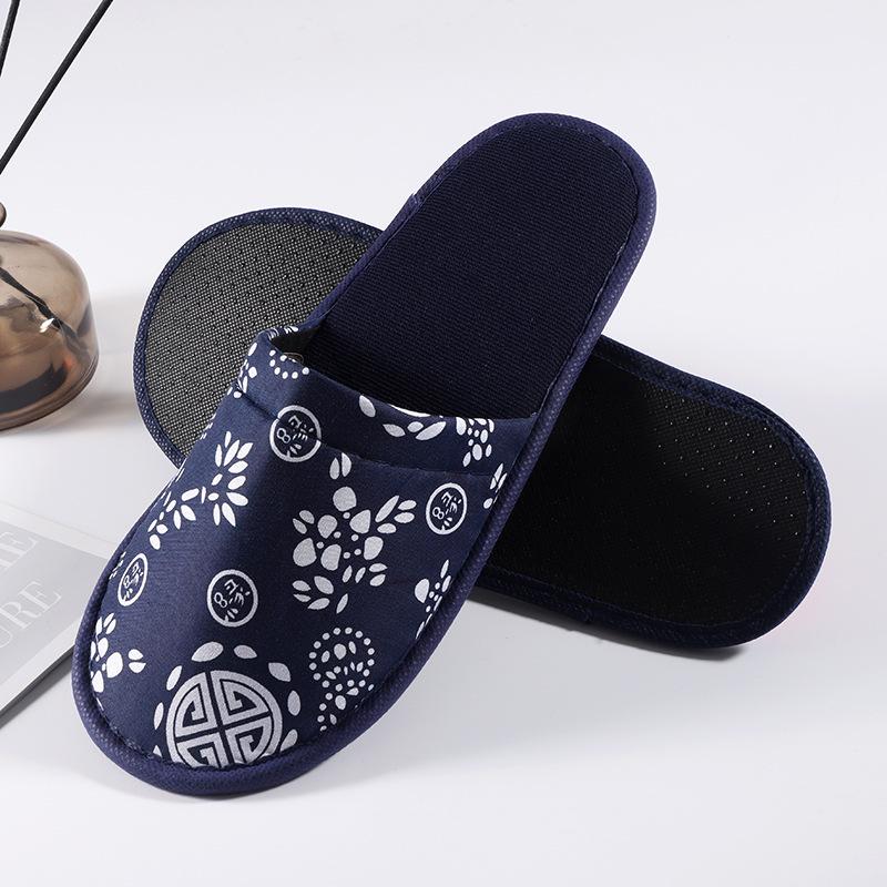 Anti-Slip Portable Thickened Disposable Slippers for Hotels, Inns, Beauty Salons, and Travel