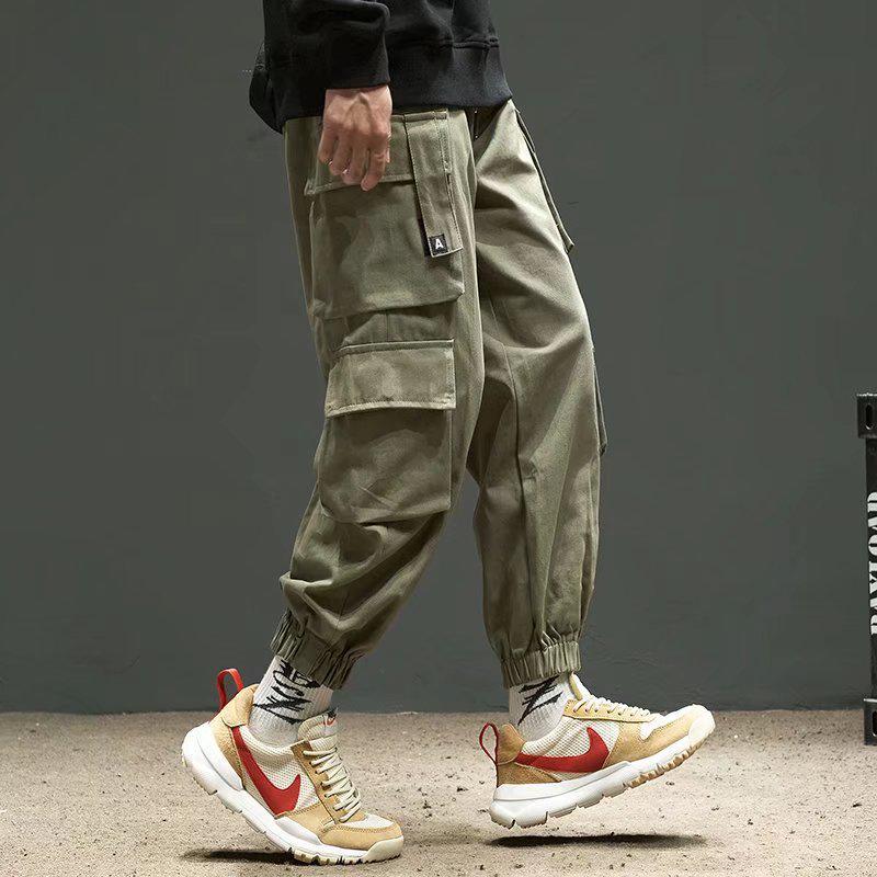 

Men s American Trendy Multi-Pocket Loose Cargo Joggers - Military Green Parachute Pants, Casual Retro Style for Autumn. 5XL