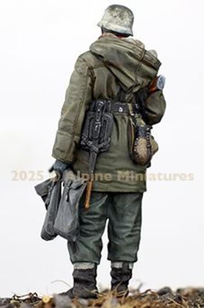 Alpine Miniatures 1/35 Zweiter Weltkrieg Deutscher Waffen-SS Panzergrenadier mit Granatwerfergewehr Resin-Bausatz AM35325 (Person)