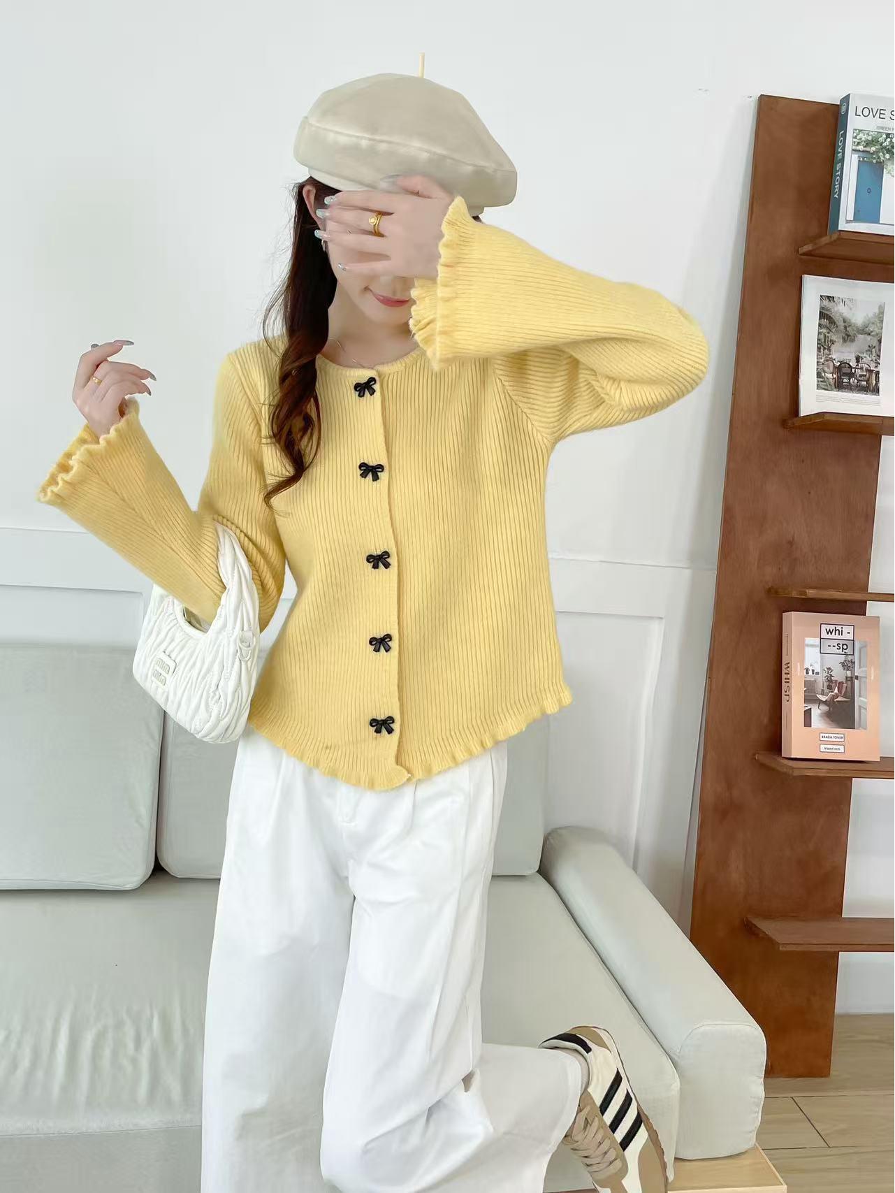 

Women s Bell Sleeve Knit Cardigan: Irregular Design Slimming Autumn/Winter Sweater One size fits all [80-120] жовтий