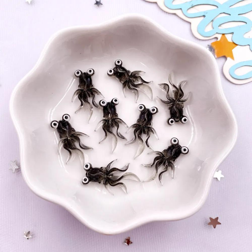 20pcs Resin Cute Colorful Eyed Goldfish Figurine Flatback Rhinestone Applique DIY Jewellery Scrapbook Manicure Accessories Craft