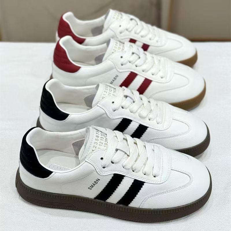 Popular simple casual moral training shoes women's 2025 spring new thick-soled feet small fashion versatile sports little white shoes