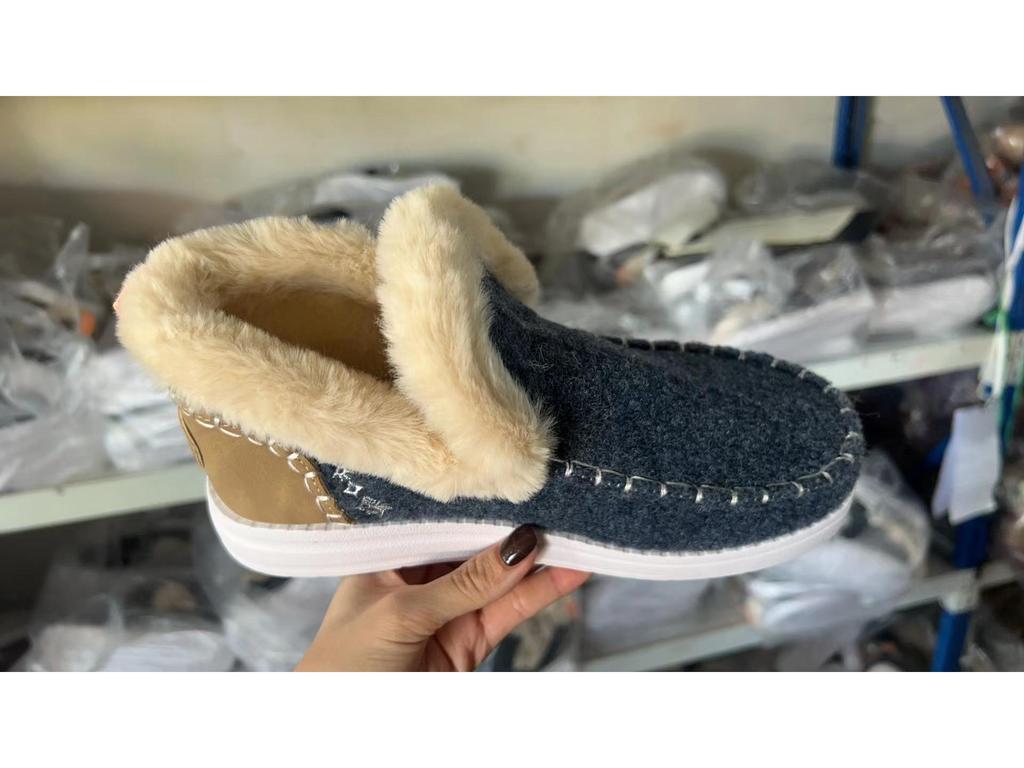 2024 Women's Plus Velvet Thickened Warm Flat Cotton Winter Shoes, Large Size