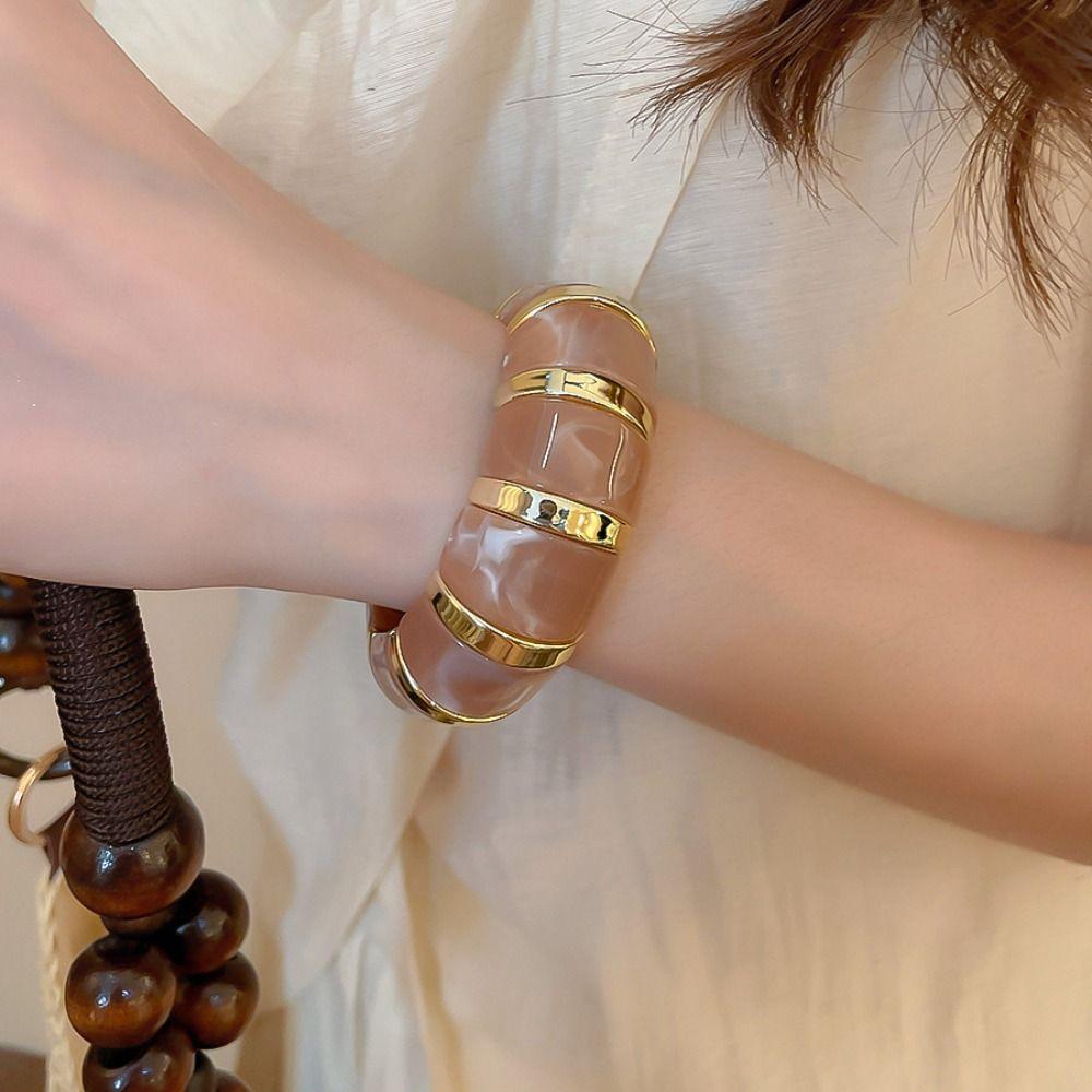 Europe American Style Elastic Bracelet Resin Exaggerated Bracelet Unique Acrylic Bangle Gift