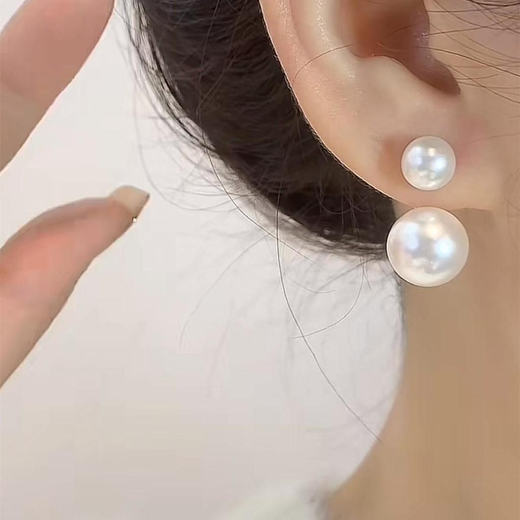 Elegant Pearl Stud Earrings with Anti-Allergy S925 Silver Needle