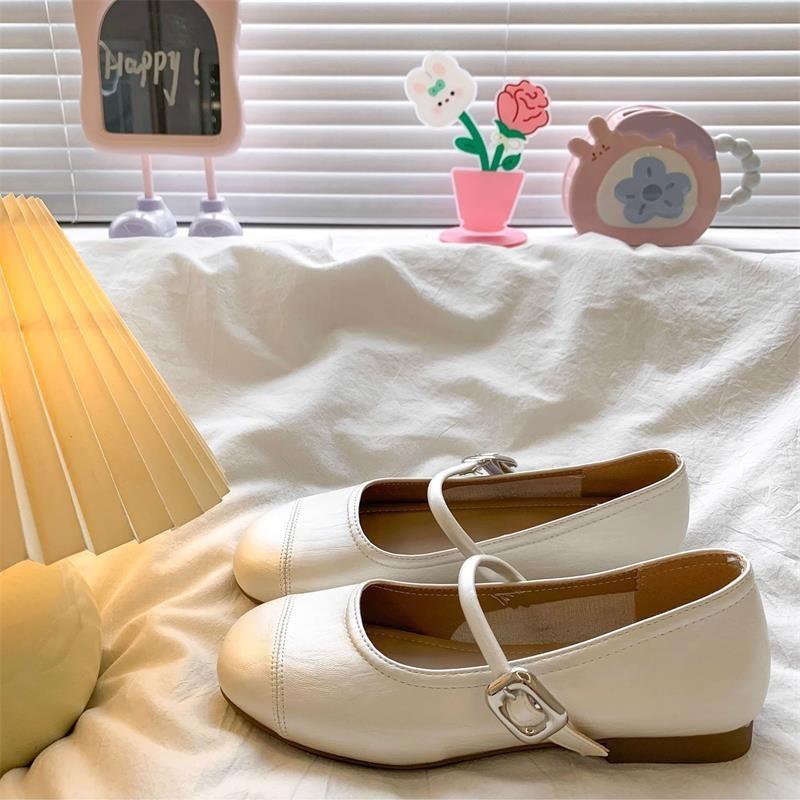 Spring and Autumn French style with skirt Doudou shoes new Mary Jane small leather shoes flat-soled champagne light mouth single shoes