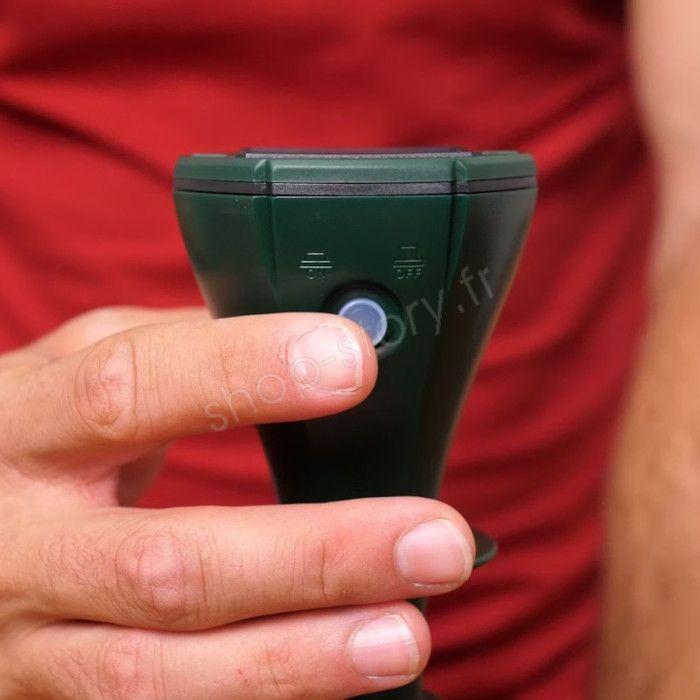 Solární odpuzovač krtků Vodotěsný s vibracemi a proměnnými frekvencemi pro zahradu