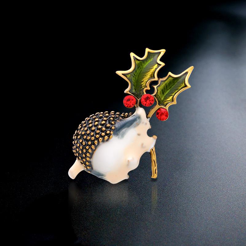 Новая мультяшная ежик Модная простая анти-экспозиционная булавка для воротника Милая брошь 3*3.5CM