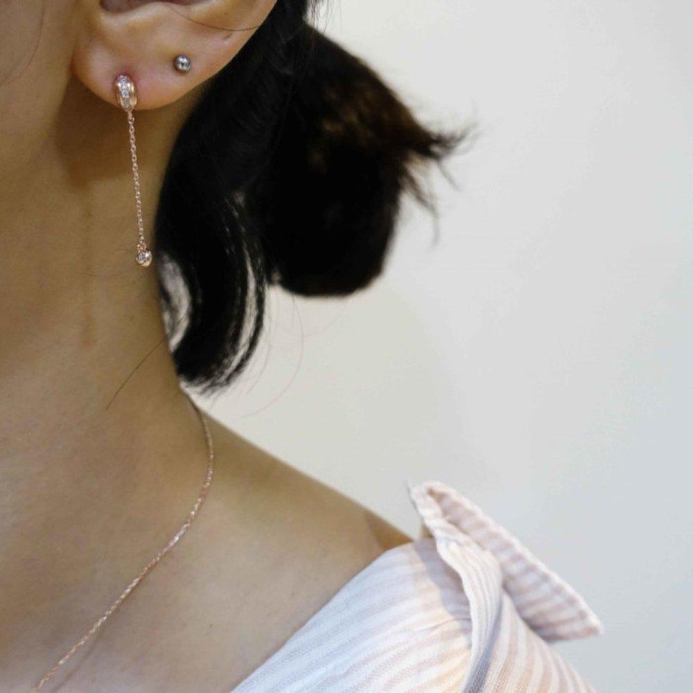 Jyonidress / Tunnel Cubic Silver Earrings (Pink Gold Plating)