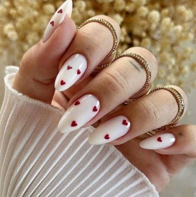 24 Pieces Of White With Burgundy Love Manicure Valentine'S Day Niche Girl Wearing Nail Red Love Fake Nails
