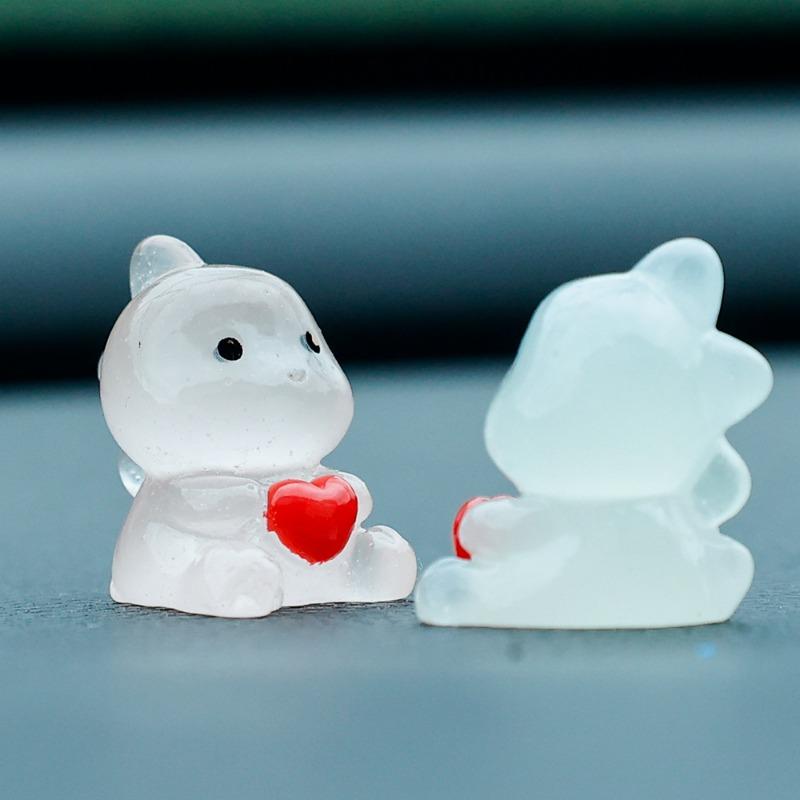 Cute Small Dinosaur Hug Heart Car Ornaments Night Glowing Luminous Dashboard Decor Car Home Ornament Decoration 10/1pcs