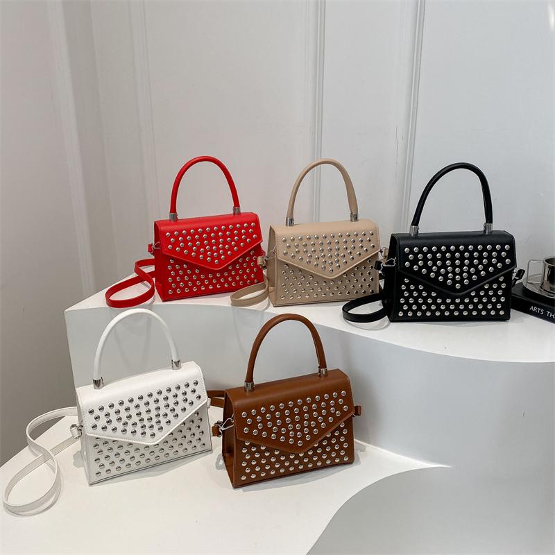 Designer Rivet Crossbody Bag With Short Handle Handbag Fashion Mini Small Phone Bag Purse Solid Pu Leather Ladies Shoulder Bags