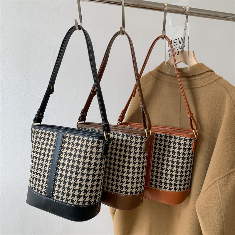Vintage Houndstooth Shoulder Handbags Luxury Brand Designer Women's Bag Small Bucket Crossbody Bag Travel Shopper Armpit Purse