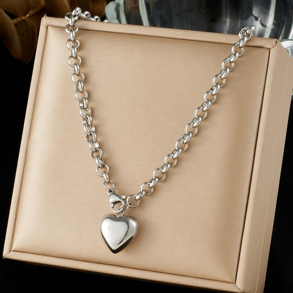 316L Stainless Steel Love Heart Pendant Necklace For Women Girl Trendy Fashion New Collarbone Chain Jewelry Party Gift