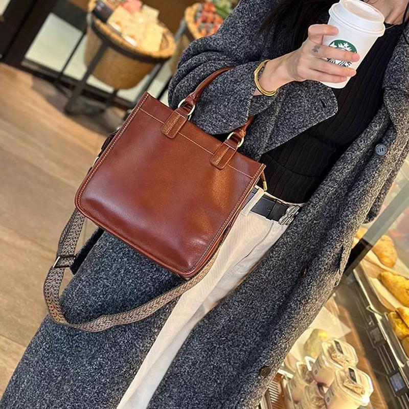 Fashionable new large capacity textured women's handbag, single shoulder crossbody bag, retro square tote bag
