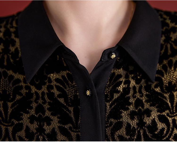 Seiden-Burnout-Samt Langarmshirt – Damen Luxusmode, Lockere Passform, Alterslos.