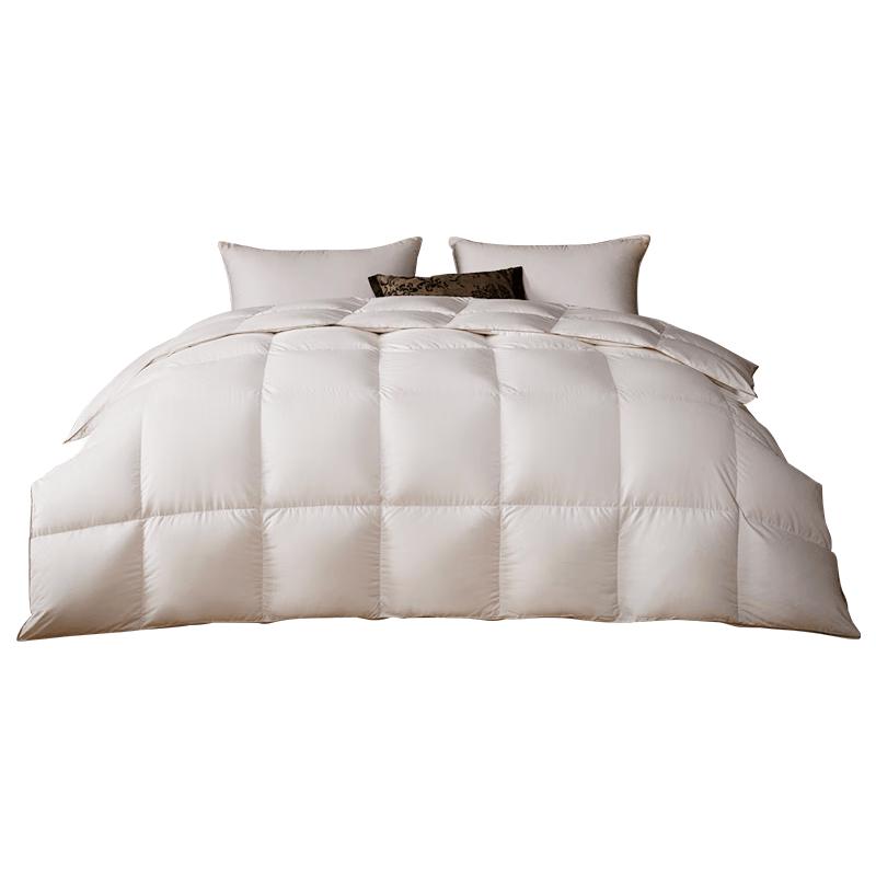 YAYA White Goose Feather Quilt