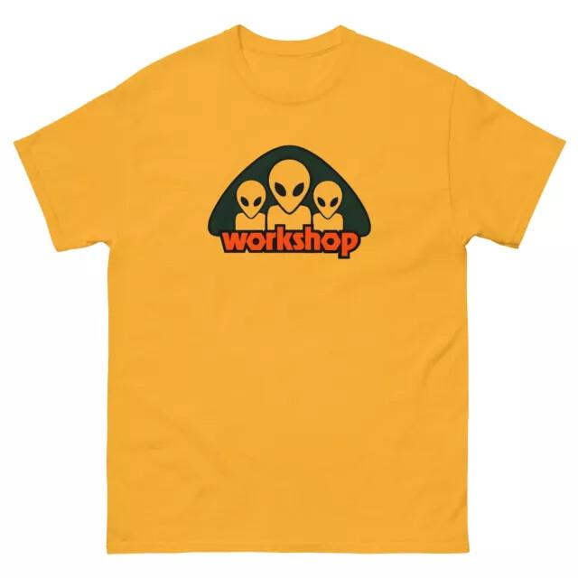 Alien workshop skateboards retro vintage 90s skateboarding t shirt design Unisex T-Shirt L
