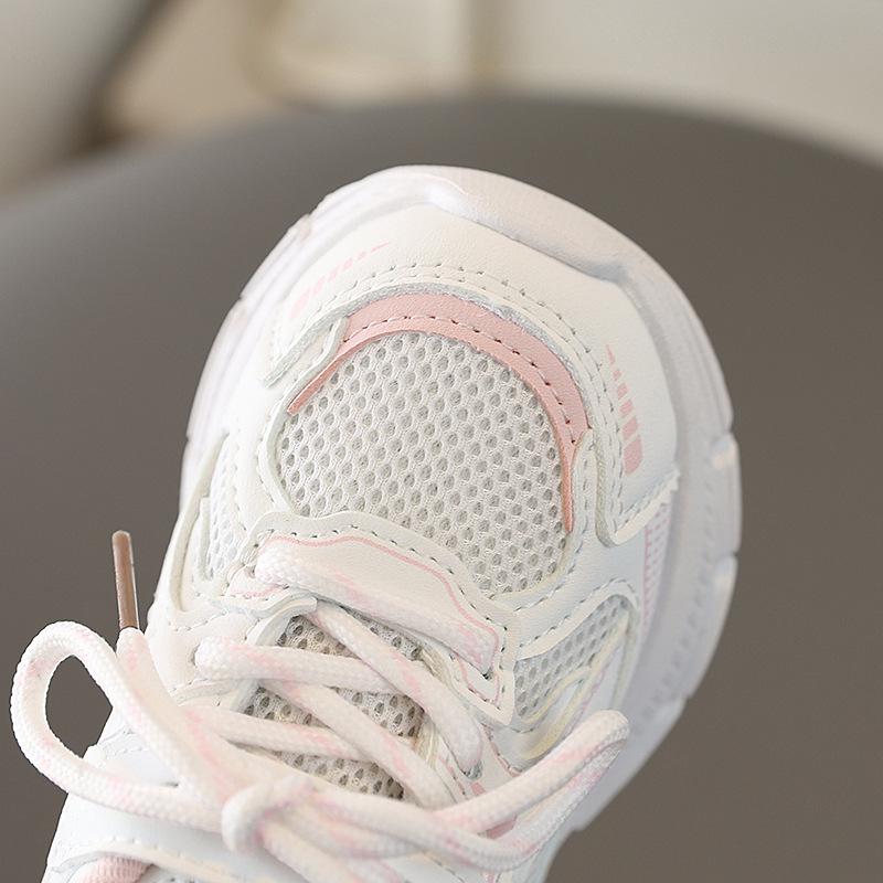 Spring 2026 Girls' Lightweight Mesh Breathable Sports Shoes - Korean Style