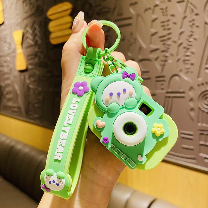 Fun And Whimsical Bear Camera Keychain Pvc Zinc Alloy Keyring Backpacks For