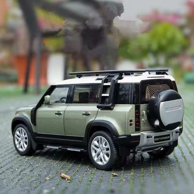 1/18 Land Rover Range Rover SUV Model samochodu ze stopu metali Przednie koła skrętne Wielofunkcyjny model samochodu terenowego Dźwięk i światło Zabawka dla dzieci Prezent
