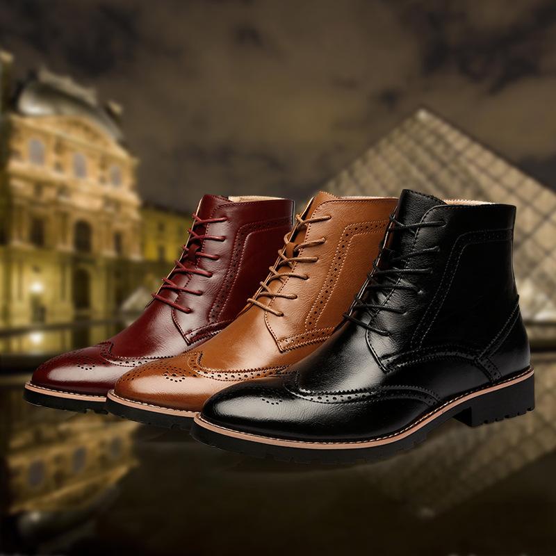 Aumento de botas masculinas estilo britânico tendência botas de couro esculpidas Brock sapatos de couro de cano alto botas Martin sapatos masculinos