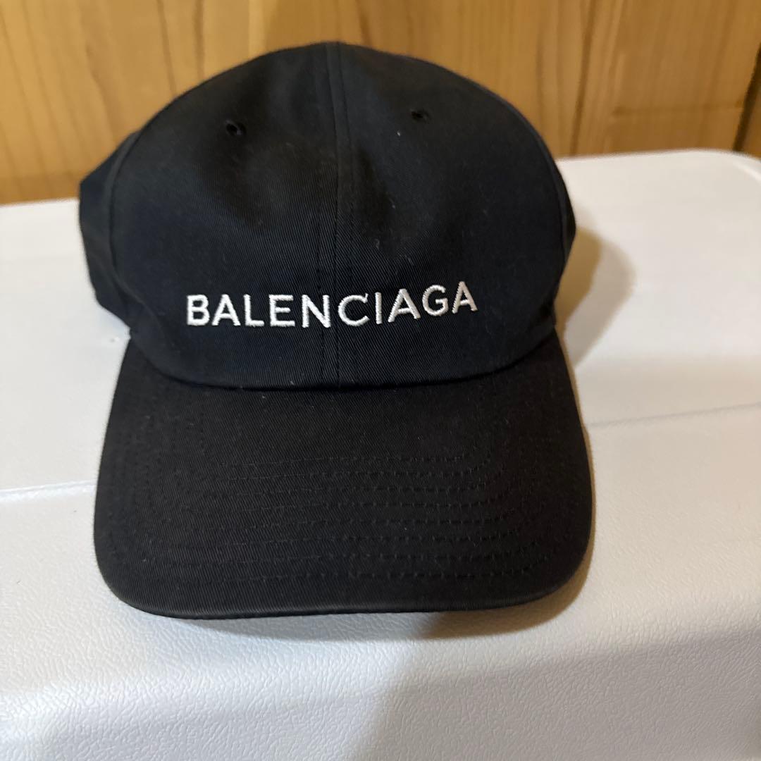 Used BALENCIAGA Logo Embroidery Cap Black