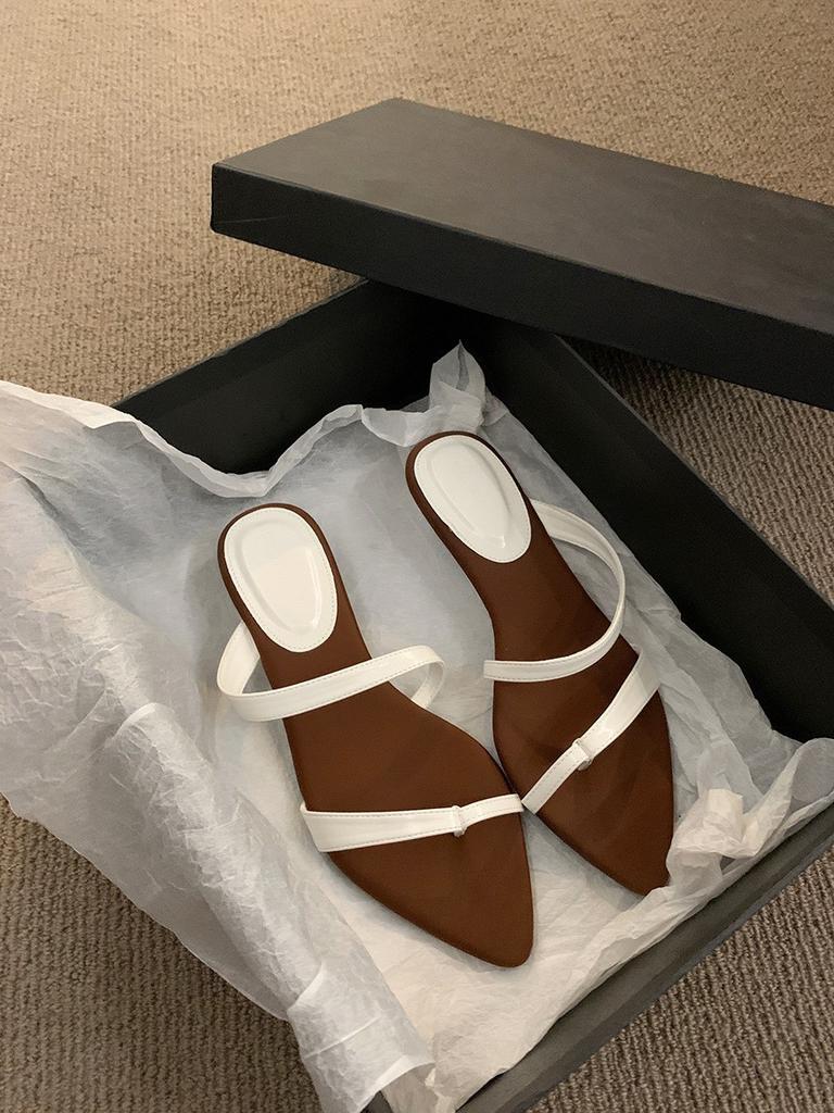 Versatile word with low-heeled slippers women wear new simple fashion temperament cool slippers