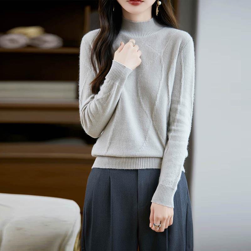 Women's Jacquard Knit Top - Half-High Collar Wool Sweater for Autumn/Winter 2025