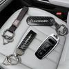 JGNT8 Kohlefaser-Textur Autoschlüsselanhänger Ring Auto Schlüsselanhänger Für C3 2CV VTS DS3 DS4 DS5 RD3 Cross Berlingo Grand Picasso Jumper