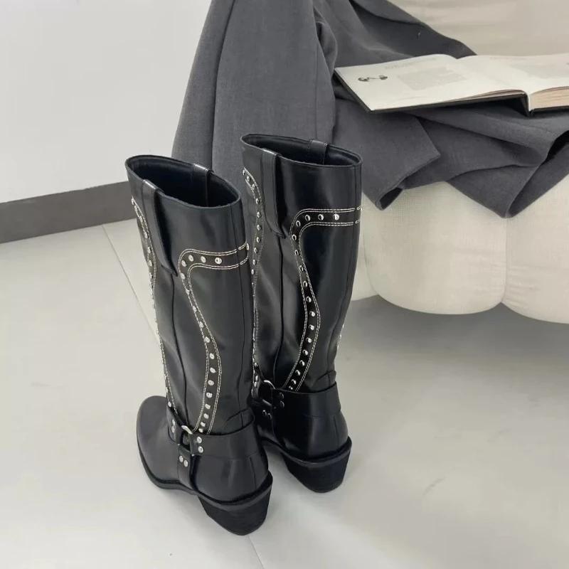 Fashion Block Heel Single Boots Women's Fashion Round Toe Suede Studded Metal Ring Anti-Slip Wear-Resistant Tall Boots