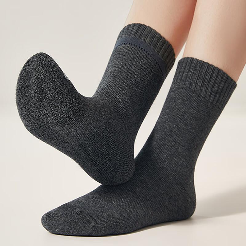 Men's Winter Wool Thickened Mid-Calf Terry Socks Warm Loose Top Odor-Resistant Durable Long Socks