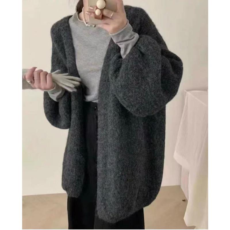 Retro high-end lazy wind knitted cardigan autumn new loose and versatile temperament sweater jacket