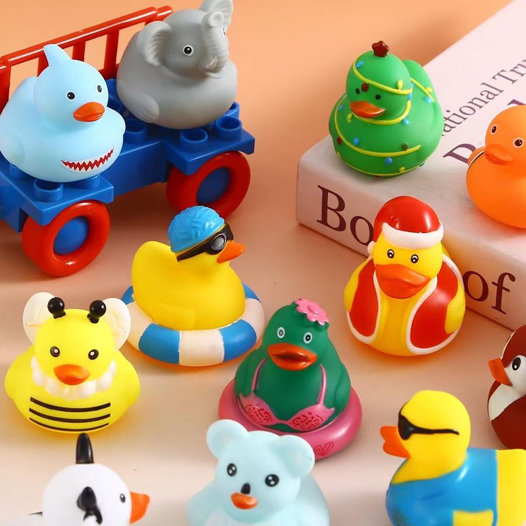 36/72 Pcs Rubber Ducks, Random Assortment Jeep Ducks Bulk, Ini Rubber Duckies For Toys, Pool Toys Birthday Giftsparty Favors
