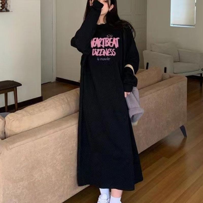 Women's Fashion Fall Winter Long Sleeve O-Neck Loose Waistline Casual Dresses