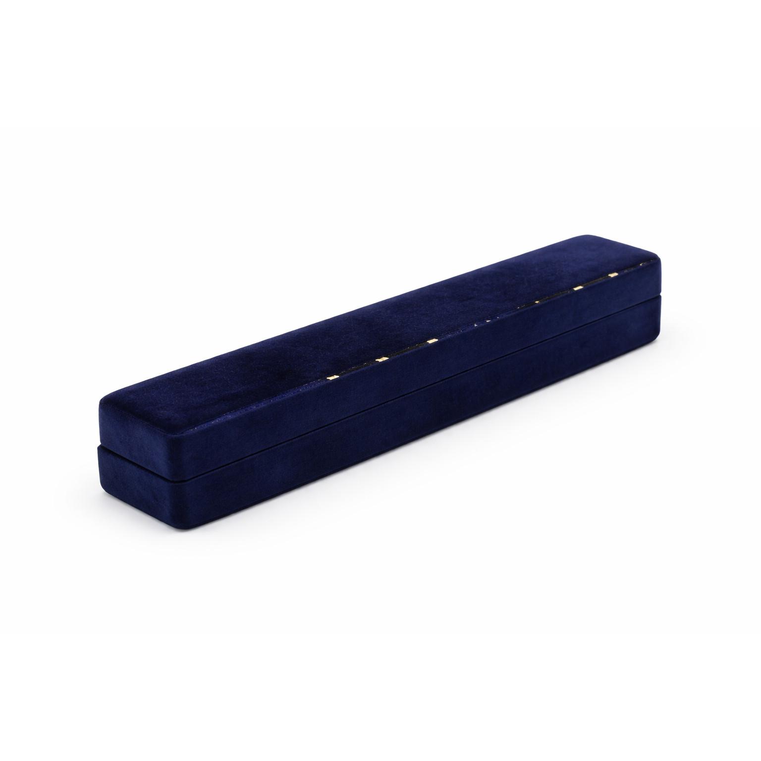 

Natural Purple Sapphire CERTIFIED Rough 45 Ct UnCut Earth Mined Loose Gemstone 69.4 mm approx фіолетовий