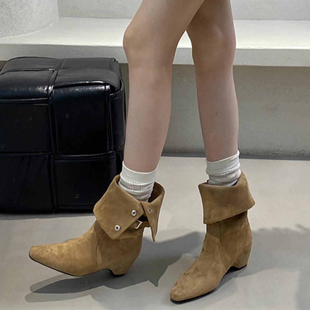 Pointed boots short boots women's new autumn and winter women's boots inner height increase thin boots suede pleated pile short boots