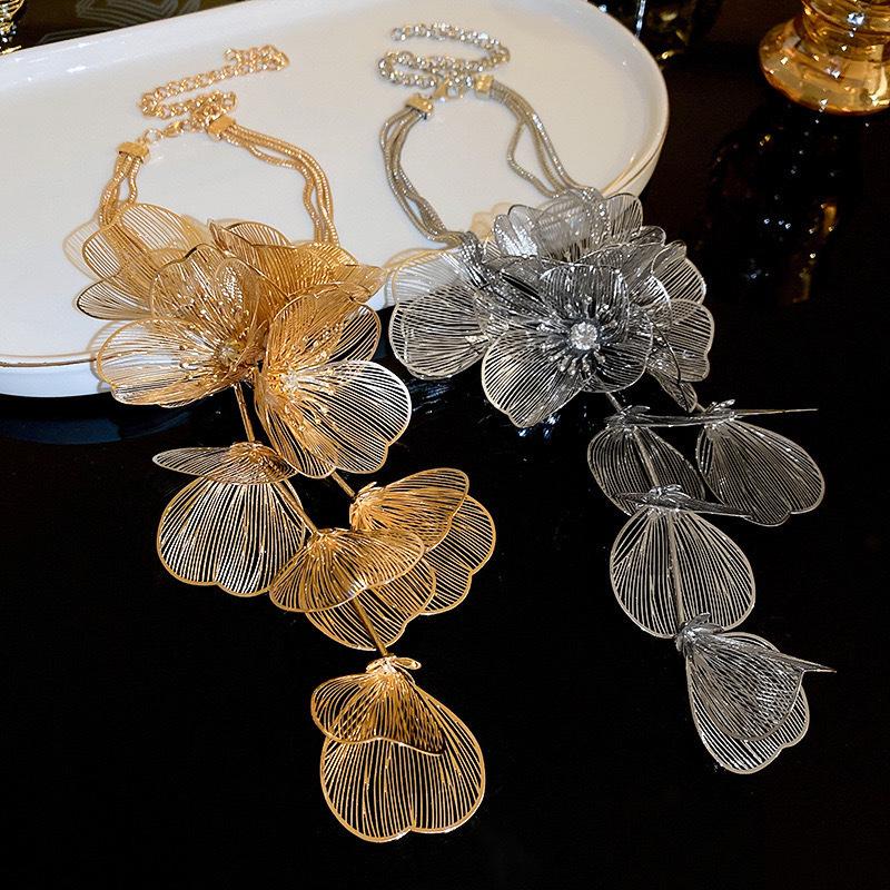 2024 Golden Flower Retro Bridal Dangle Earrings: Exquisite Chinese Style for Summer