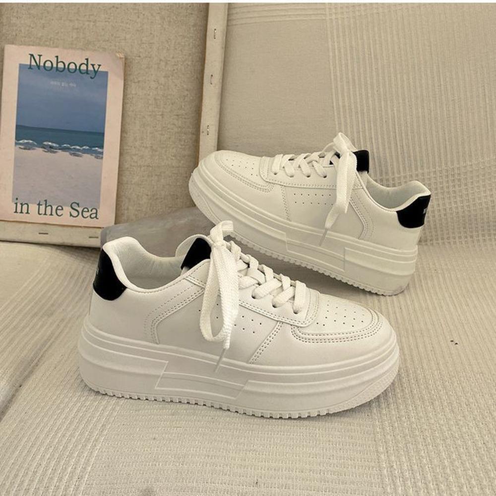 Thick Soled Sponge Cake Shoes Autumn Sports White Shoes