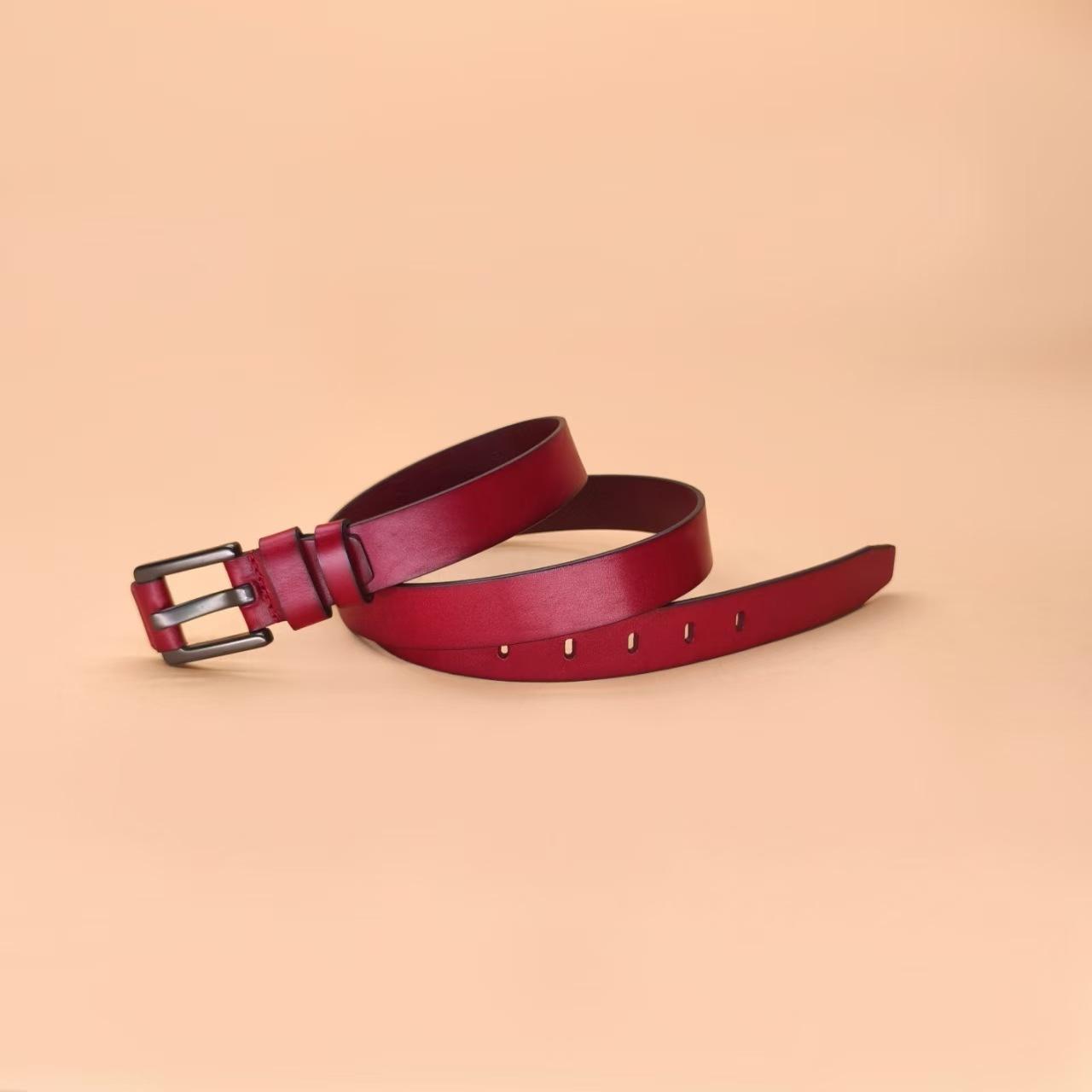 

Простой женский ремень первого слоя, универсальный ремень, женский изящный декоративный модный ремень с пряжкой 110cm-130cm бордовый